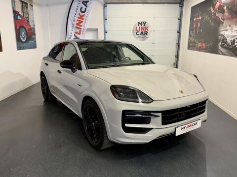 Porsche Cayenne Coup&eacute; E-Hybrid 3.0i 470 cv 44600 euros d options 2024 occasion Montbonnot-Saint-Martin 38330