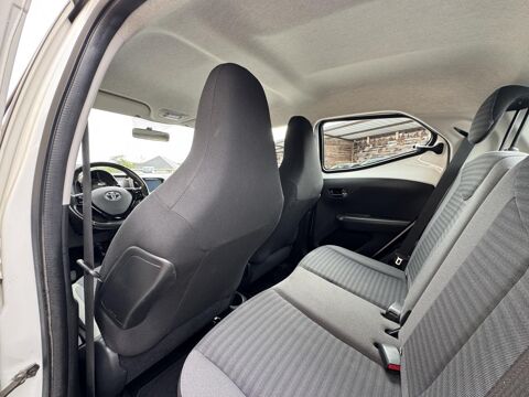 Aygo 1.0 VVT-i II 2014 x-play PHASE 2 2019 occasion 19100 Brive-la-Gaillarde