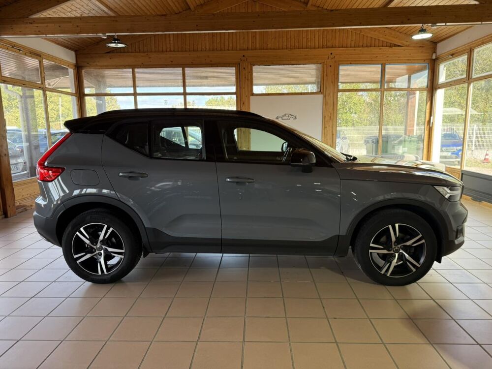 XC40 D3 - 150 - BVA Geartronic R-Design / Full entretien / GARA 2019 occasion 33700 M&eacute;rignac
