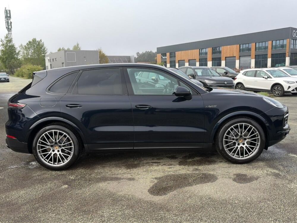 Cayenne (9ya) 3.0 v6 462 e-hybrid platinum edition 2023 occasion 33127 Saint-Jean-d'Illac