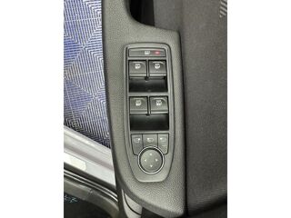 Clio 1.6 E-Tech Hybride - 145 - BVA multi-modes 2024 V BERLINE E 2025 occasion 33370 Artigues-pr&egrave;s-Bordeaux