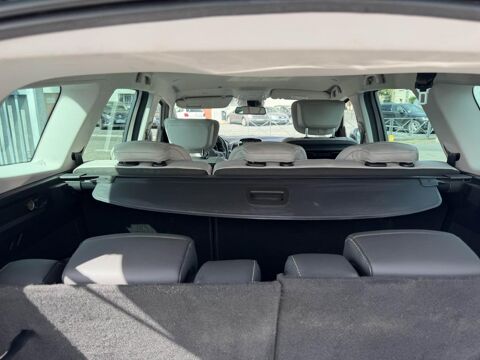 Sc&eacute;nic 1.6 Energy dCi - 160 Bva 7pl Initiale Paris gps + clim + cam 2018 occasion 19100 Brive-la-Gaillarde