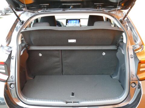 Yaris IV HYBRID 116H DESIGN - BV e-CVT 2025 occasion 77090 Coll&eacute;gien