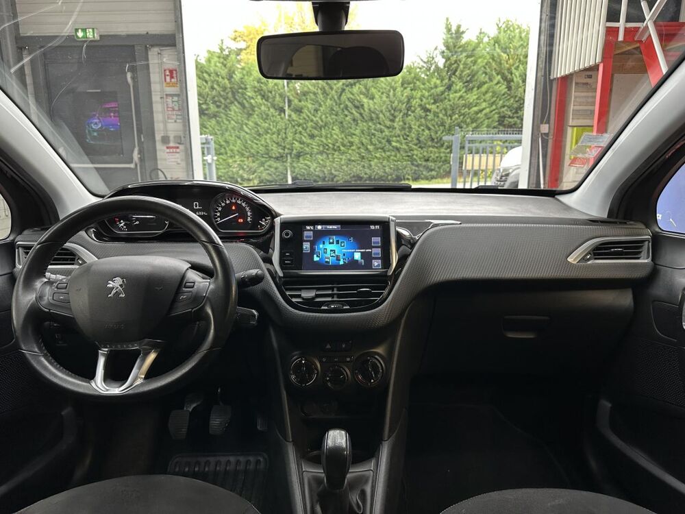 208 1.2i PureTech 12V - 82 BERLINE Style PHASE 2 2017 occasion 33370 Artigues-pr&egrave;s-Bordeaux