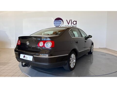 Passat 2.0 TDI 140 ch Confortline / ATTELAGE / SUIVI FACTURES / SE 2009 occasion 17600 Saujon