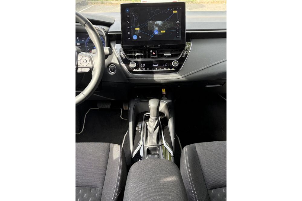 Corolla 1.8 Hybrid 140 - BV e-CVT Dynamic + 2024 2024 occasion 78760 Jouars-Pontchartrain