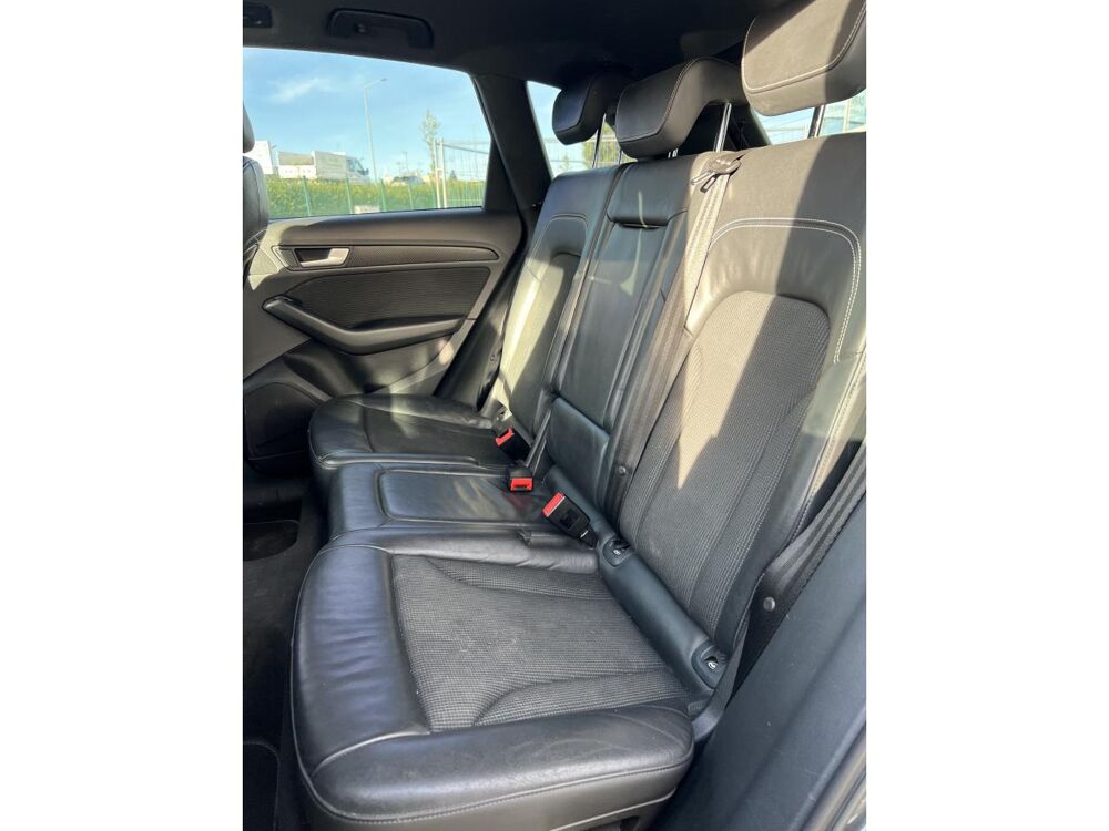 Q5 Quattro 2.0 TDI 177 S-tronic S-Line Carplay Attelage (Suivi 2013 occasion 49070 Beaucouz&eacute;