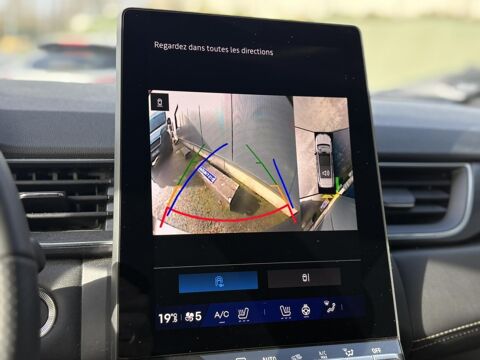 Symbioz E-Tech Full Hybrid 145 Iconic avec Cam&eacute;ra 360&deg;, et Hayon mai 2025 occasion 35300 Foug&egrave;res