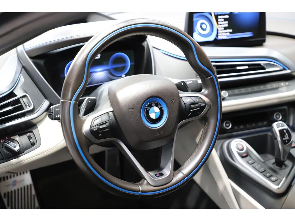 i8 Pure Impulse 2015 occasion 06550 La Roquette-sur-Siagne