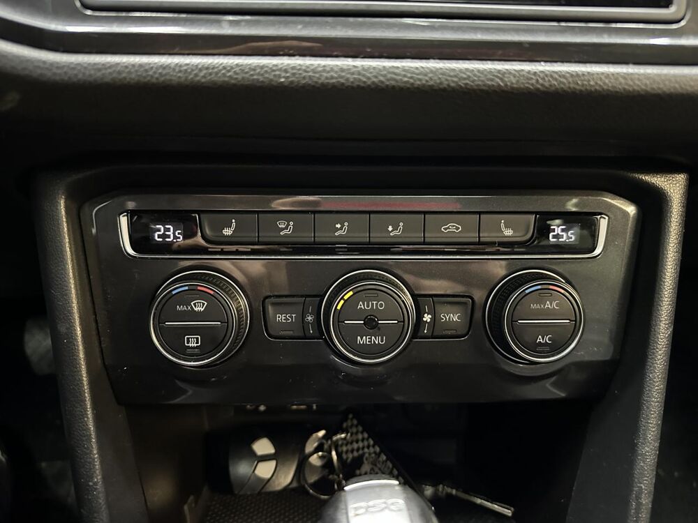 Tiguan 2.0 16V TDI BlueMotion - 150 - BV DSG 7 2016 Carat Exclusiv 2017 occasion 33370 Artigues-pr&egrave;s-Bordeaux