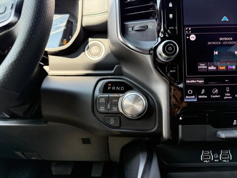 RAM 1500 CREW CAB SPORT BLACK PACKAGE 2026 occasion 91830 Le Coudray-Montceaux