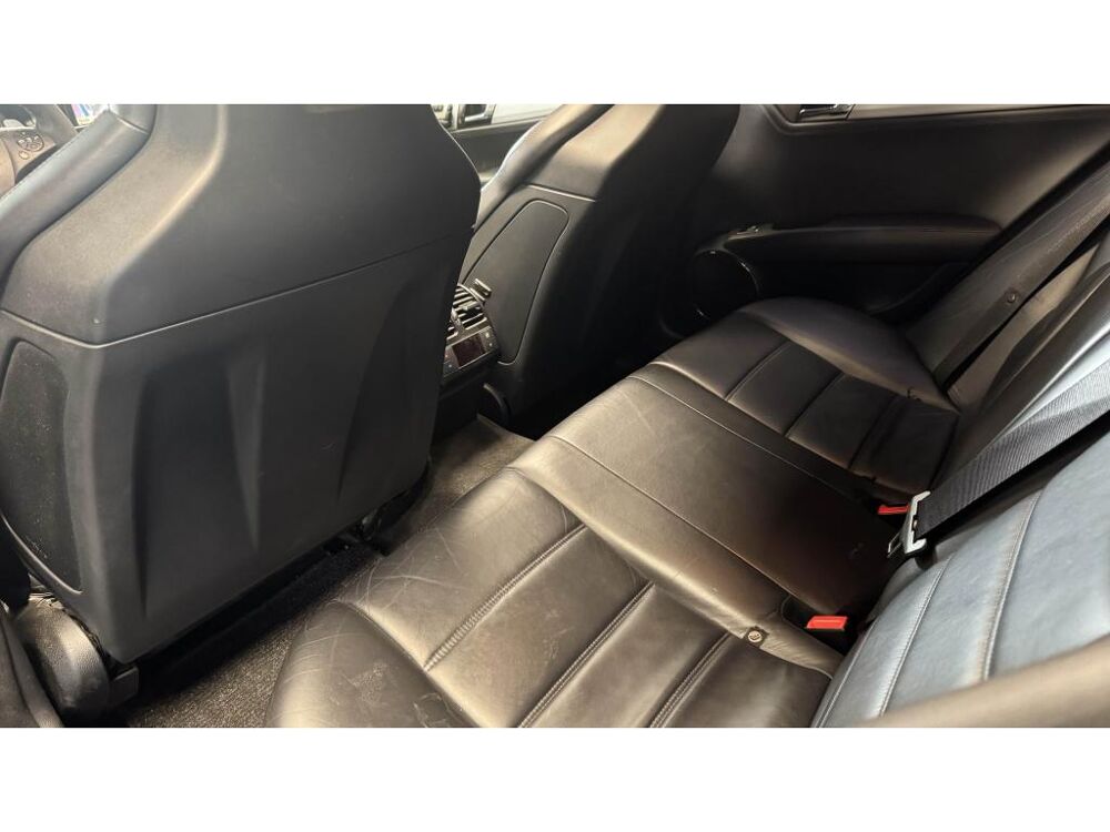 Classe C 6.3 AMG W204 457 cv - 7 G-Tronic - Toit Ouvrant - Harman Kar 2009 occasion 60740 Saint-Maximin