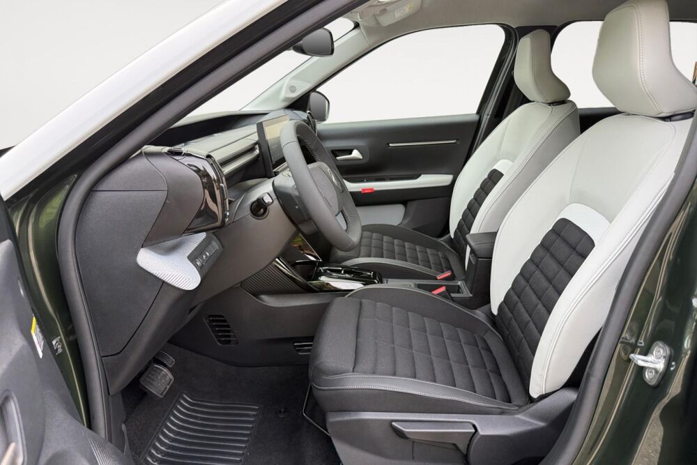 C3 Aircross 1.2 HYBRIDE 145 MAX E-DCS6 7PL 2026 occasion 38550 Clonas-sur-Var&egrave;ze