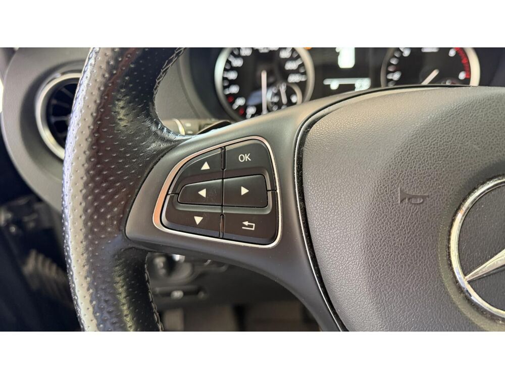 Vito TOURER 2.0 114 CDI 135 LONG L2 PRO 9G-TRONIC BVA - GARANTIE 2022 occasion 16000 Angoul&ecirc;me