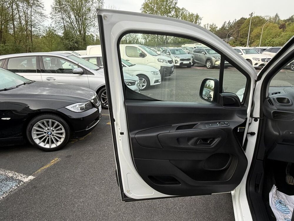 Berlingo 1.5 BlueHDi - 75 Fourgon M Worker 1000 kg TVA RECUPERABLE + 2019 occasion 19100 Brive-la-Gaillarde
