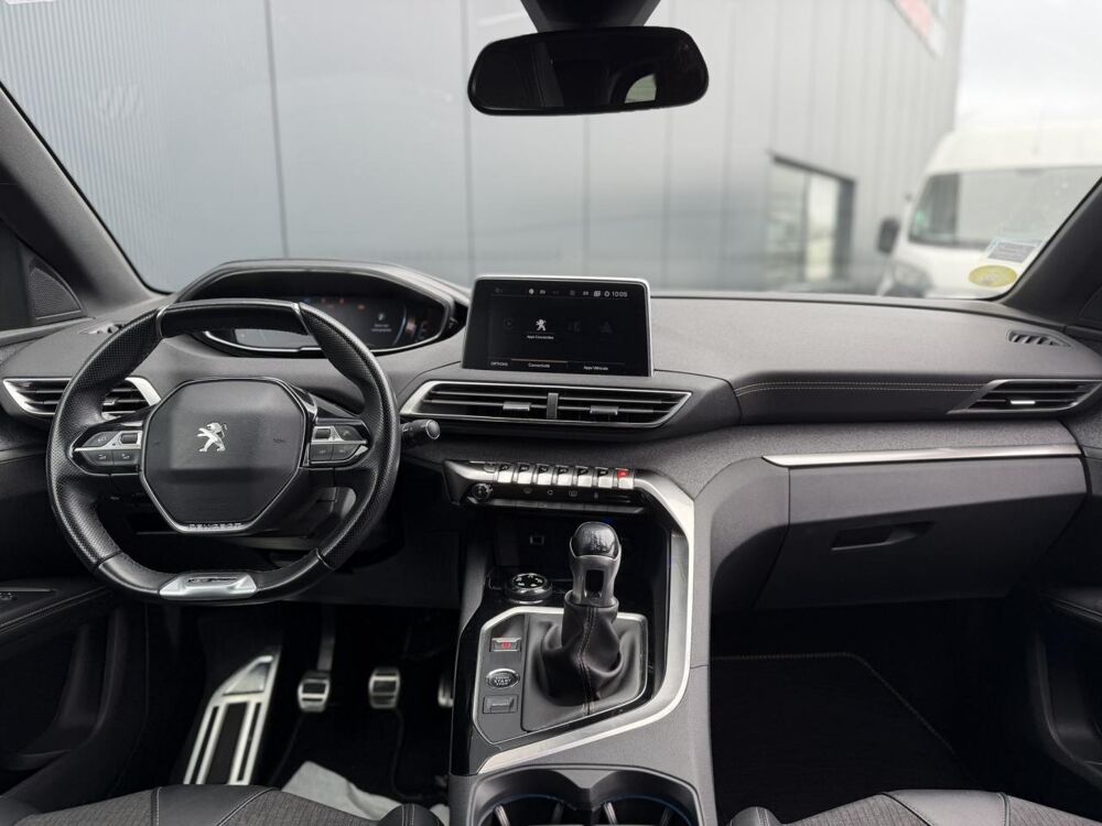 5008 1.5 BlueHDi 130 GT Line 7 places, avec Apple Car Play et Cam 2019 occasion 35300 Foug&egrave;res