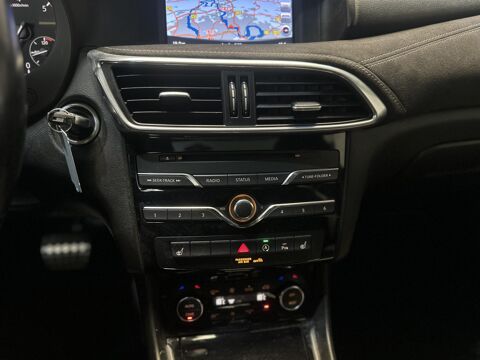 Q30 2.2d - BV DCT AWD BERLINE Sport Garantie 12 mois 2016 occasion 94360 Bry-sur-Marne