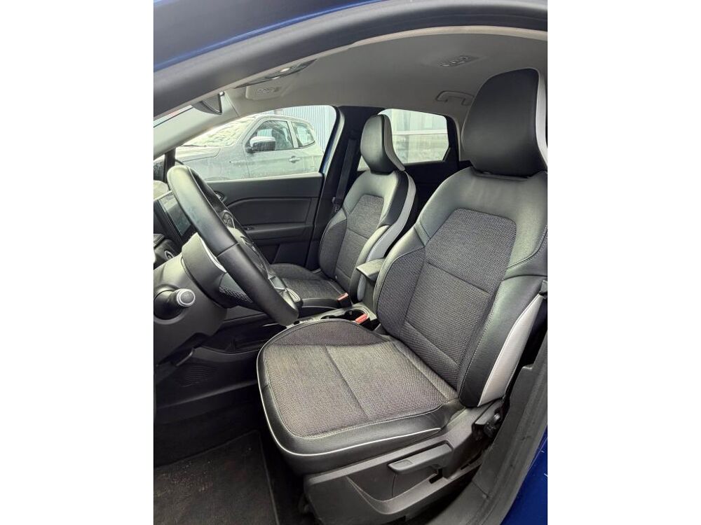 Captur INTENS 1.6 E-TECH 160 BVA HYBRID RECHARGEABLE BVA 2020 occasion 44700 Orvault