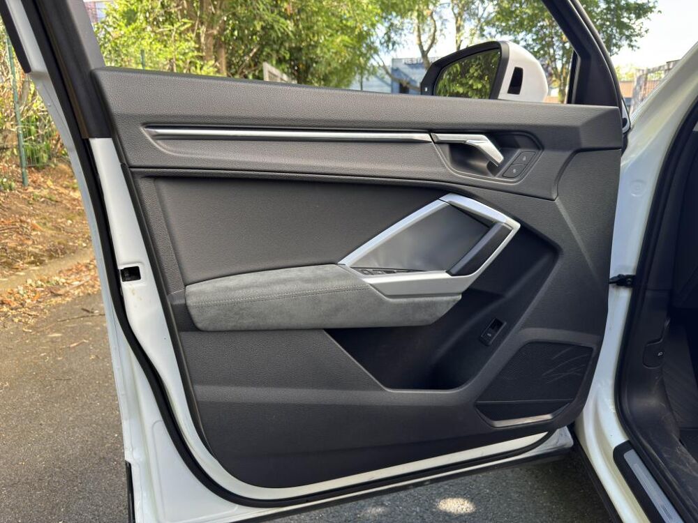 Q3 1.5 35 TFSI - 150 - BV S-tronic 2019 Design Luxe 2019 occasion 77185 Lognes