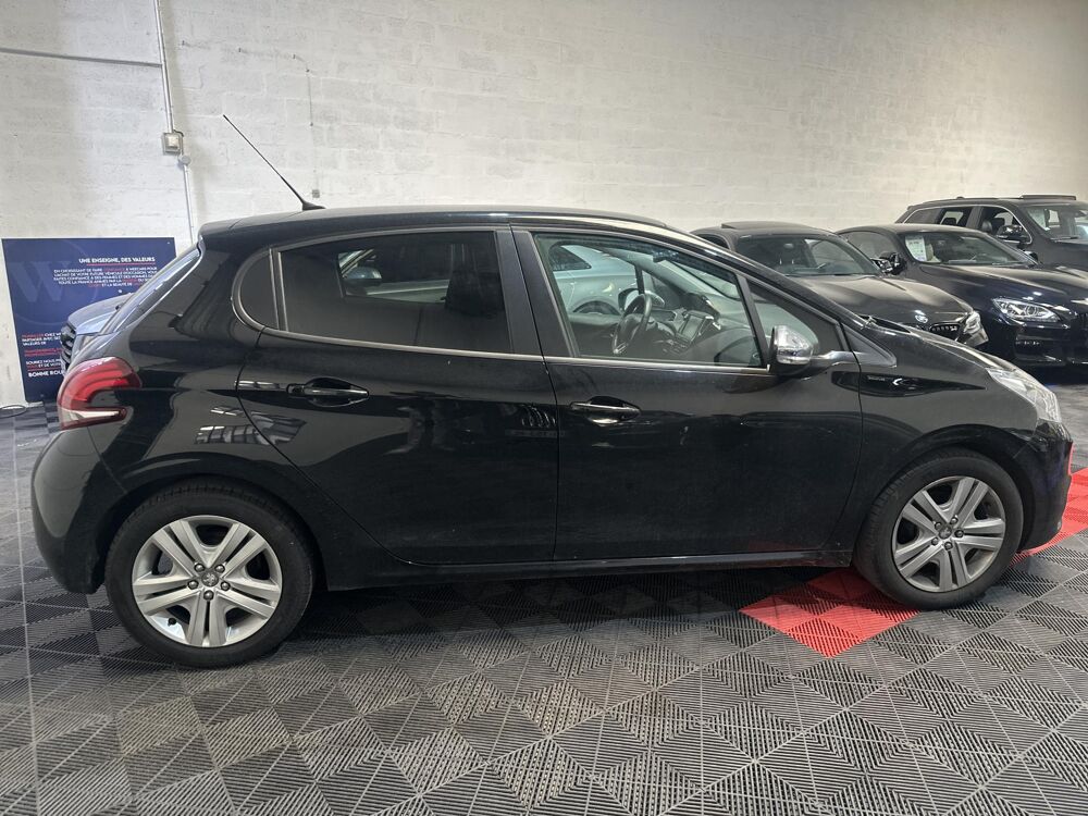 208 1.2i PureTech 12V S&S - 82 BERLINE Signature PHASE 2 2019 occasion 94360 Bry-sur-Marne