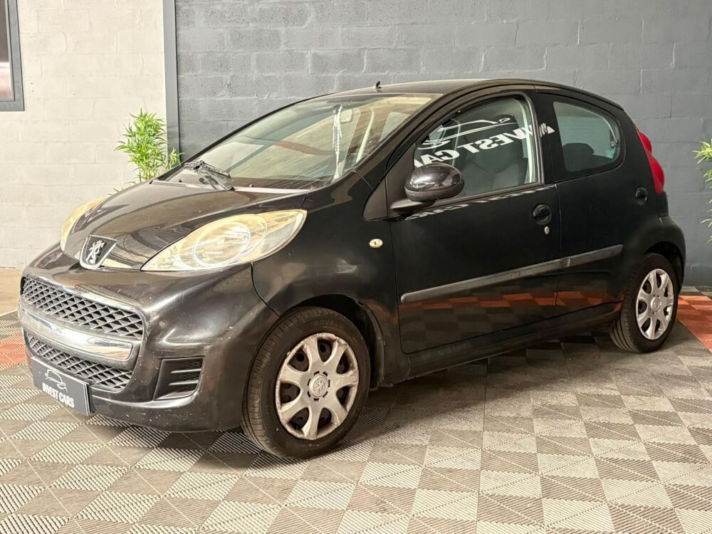 107 1.0i FINITION BLACK & SILVER - GARANTIE 6 MOIS 2009 occasion 33700 M&eacute;rignac