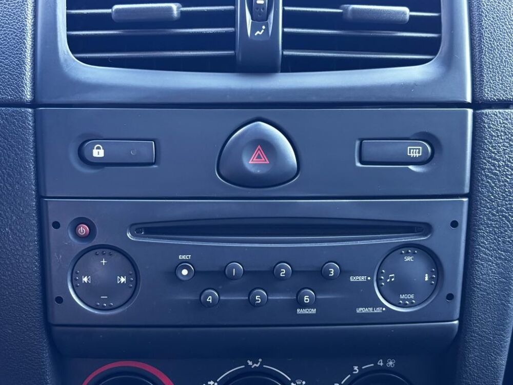 Clio II Campus - 1.2i GPL - 60ch - Authentique Phase 4 - 1&egrave;re M 2008 occasion 76710 Eslettes