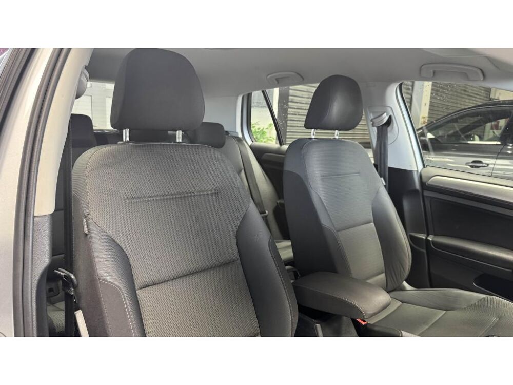 Golf 1.4 16V TSI BlueMotion 125 - Confortline - 1&egrave;re Main - Entr 2017 occasion 60740 Saint-Maximin