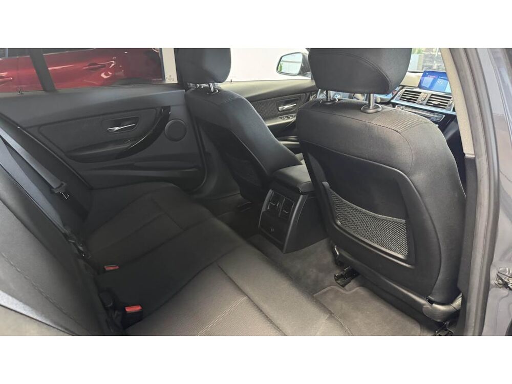 S&eacute;rie 3 320i Lounge F30 LCI - 184ch - Entretien BMW 2018 occasion 60740 Saint-Maximin