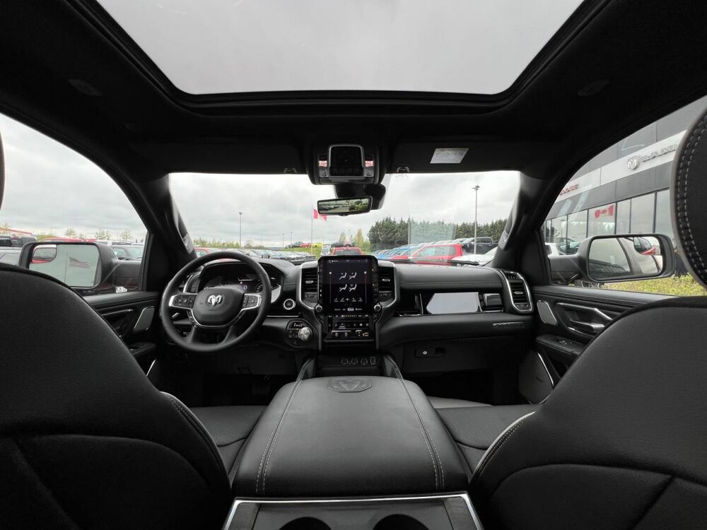 RAM 1500 CREW LAIE SPORT NIGHT EDITION AIR 2025 occasion 91830 Le Coudray-Montceaux