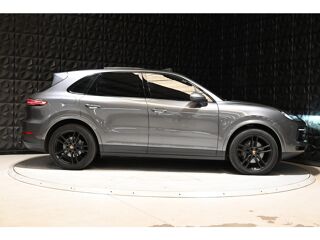 Cayenne 3.0i V6 - 340 - BVA Tiptronic S - Start&Stop 2017 . PHASE 1 2020 occasion 77100 Meaux