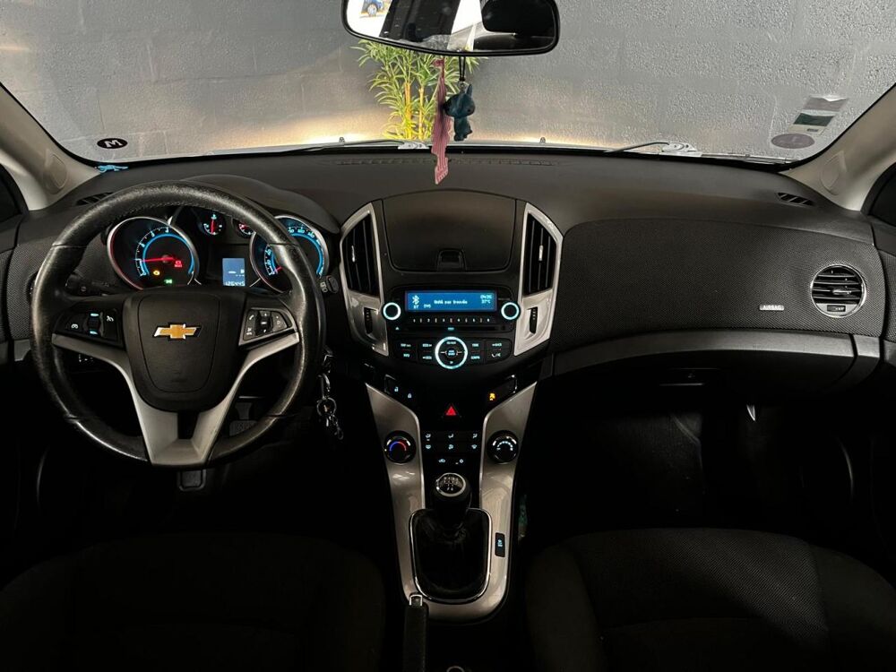 Cruze 1.6 16V 124CH FINITION LT - GARANTIE 6 MOIS 2012 occasion 33700 M&eacute;rignac