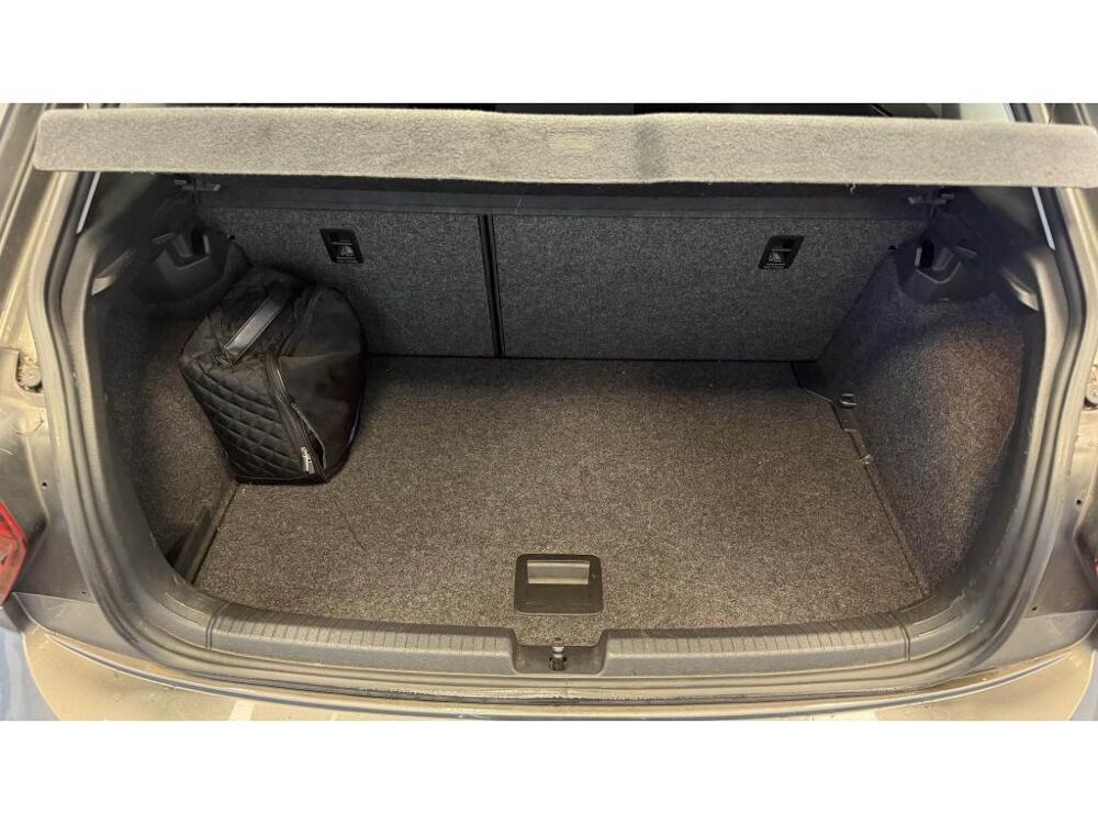 Polo 6 1.0 80 CH - IQ.Drive - 2019 - 1 &egrave;re main - Suivi Volkswage 2019 occasion 60740 Saint-Maximin