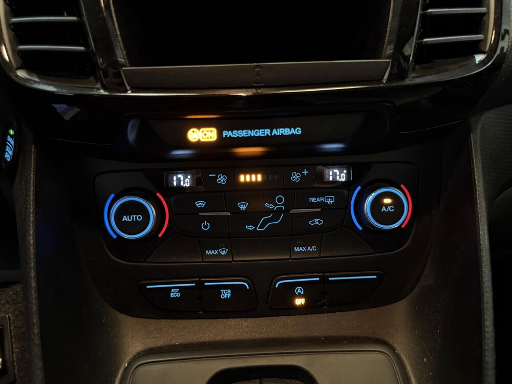 Transit 1.5 EcoBlue 100ch Titanium - Toit pano & Hayon electrique 2019 occasion 94360 Bry-sur-Marne