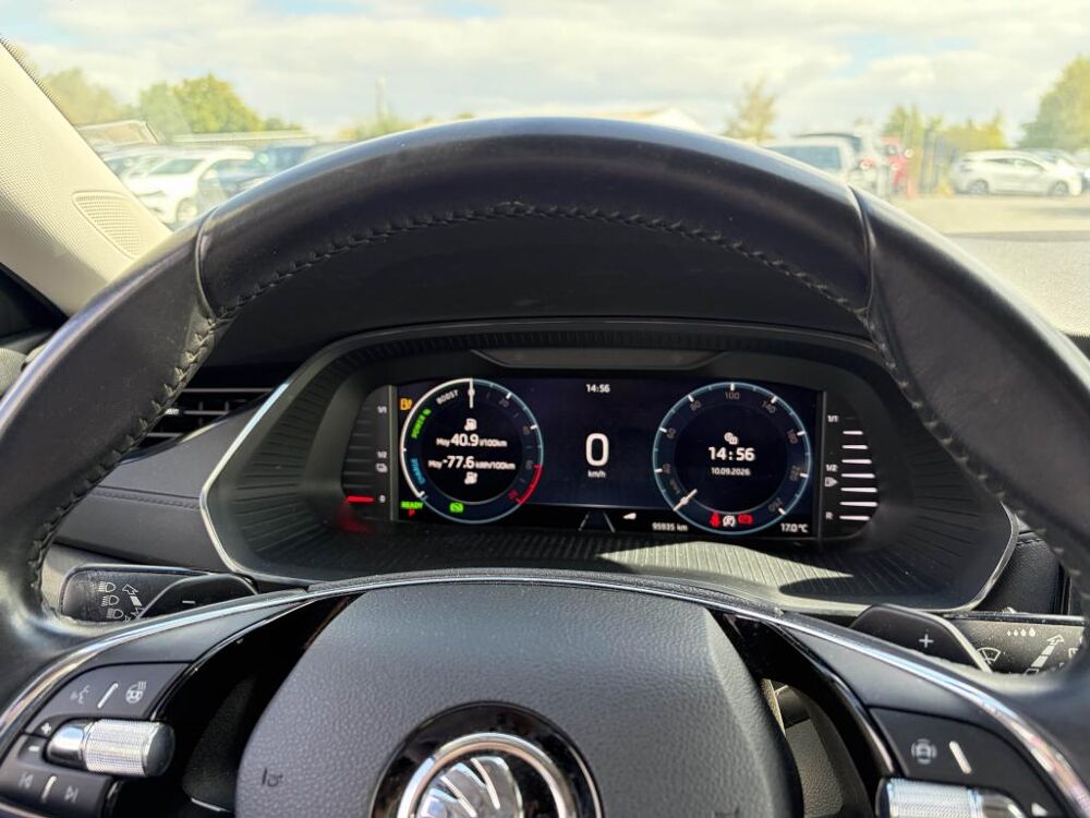 Octavia iV BUSINESS 1.4 TSI PHEV 204 DSG6e S&S 2021 occasion 44700 Orvault