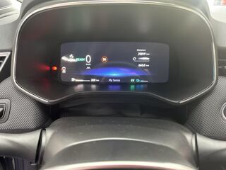 Clio 1.6 E-Tech Hybride - 145 - BVA multi-modes 2024 V BERLINE E 2025 occasion 33370 Artigues-pr&egrave;s-Bordeaux