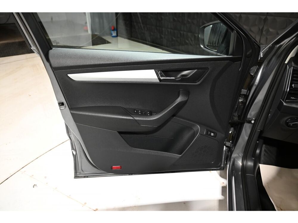 Karoq 1.5 TSI ACT - 150 - BV DSG7 SUV Business PHASE 2 2023 occasion 77100 Meaux