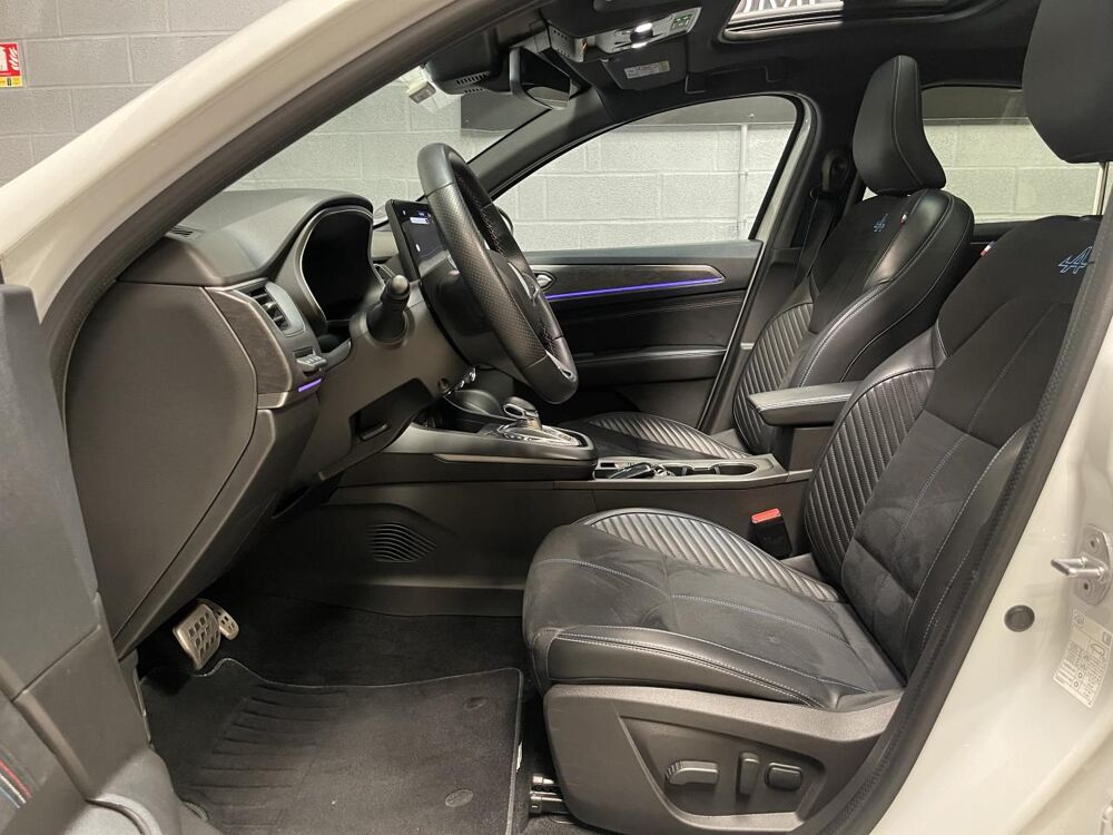 Arkana 1.6 E-TECH 145 ESPRIT ALPINE BVA/SUIVI RENAULT 2023 occasion 52100 Bettancourt-la-Ferr&eacute;e