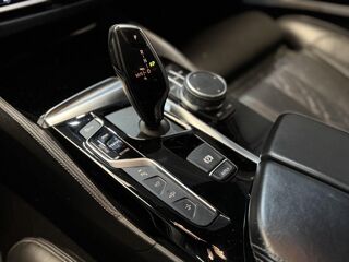 S&eacute;rie 6 640d xDrive Gran Turismo M Sport G32 SUIVI BMW TOIT OUVRANT 2018 occasion 94360 Bry-sur-Marne