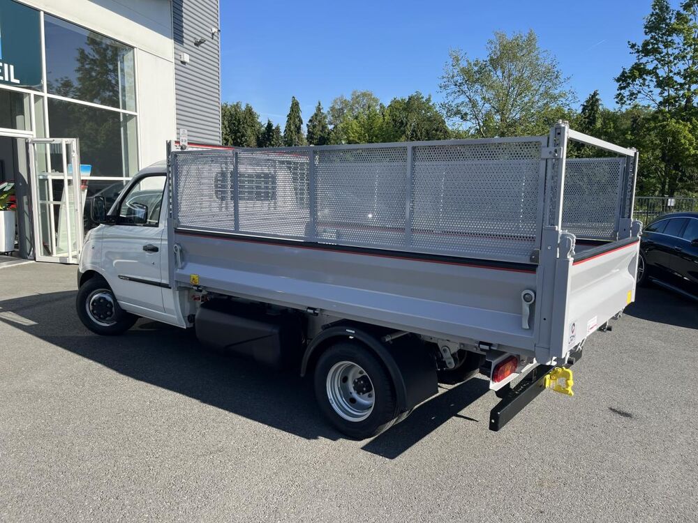 Porter * 32 490 HT *NP6 GNV TW L2 3250 TOP LONG RANGE 92 BENNE JPM 2024 occasion 44700 Orvault