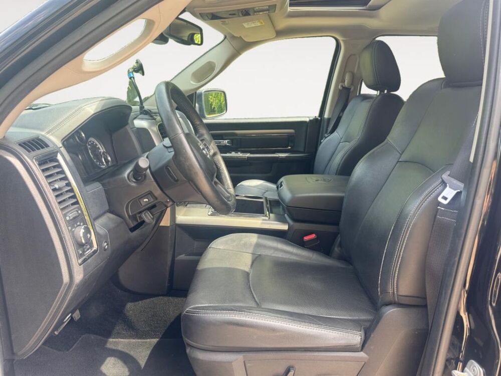 RAM DODGE 1500 SPORT 5.7 - BVA 2013 occasion 78780 MAURECOURT