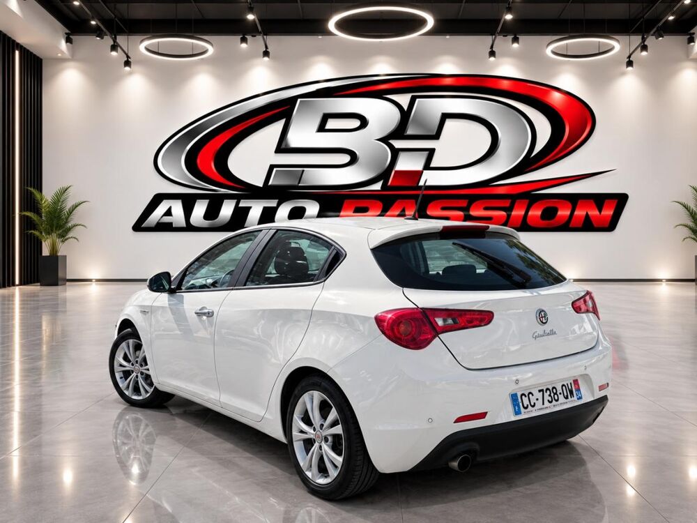 Giulietta 1.6 JTDM - 105 S/S BERLINE Exclusive / reprise possible 2012 occasion 30260 Orthoux-S&eacute;rignac-Quilhan