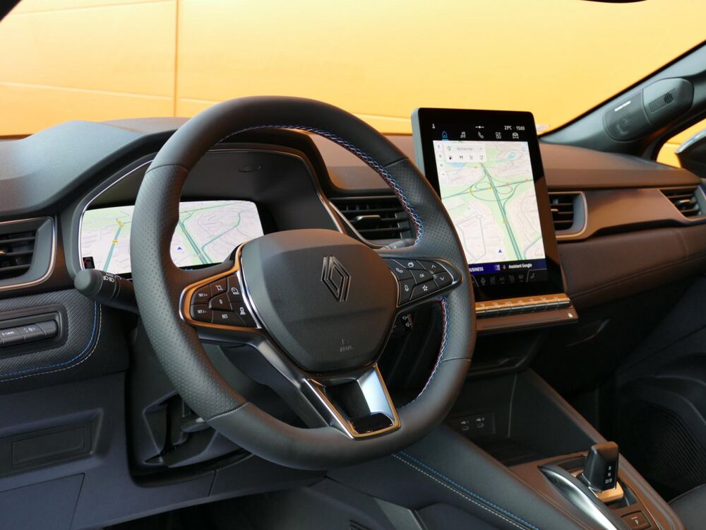 Captur II 1.8 E-TECH HYBRIDE 160 ESPRIT ALPINE - BVA & HARMAN-KARDO 2026 occasion 77090 Coll&eacute;gien