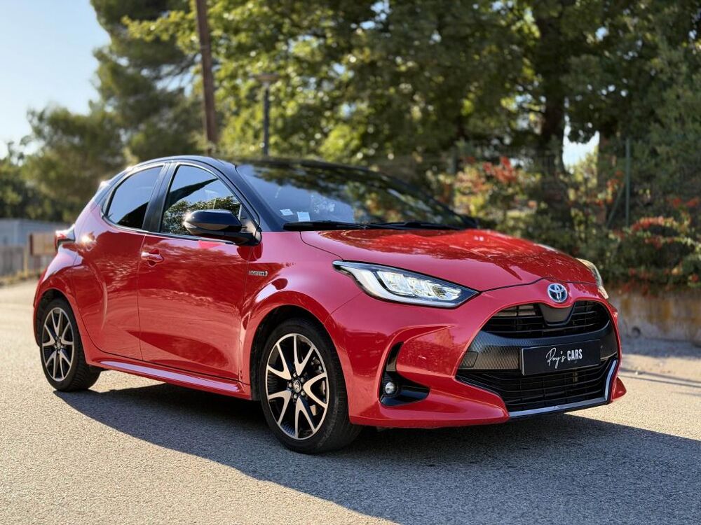 Yaris DESIGN Hybrid 116Ch - CAM - TOIT PANO - CARPLAY - REGULATEUR 2021 occasion 13760 Saint-Cannat