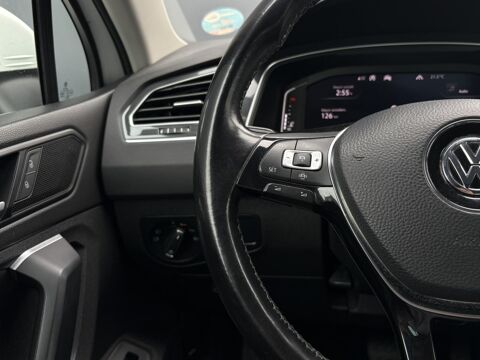 Tiguan 2.0 TDI 150 DSG7 R-Line avec Hayon &eacute;lec, Cam&eacute;ra et Attelage 2020 occasion 35300 Foug&egrave;res
