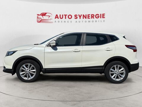 Qashqai 1.5 dCi FAP - 110 II Acenta /cam&eacute;ra/carplay/carnet d\'entre 2015 occasion 13400 Aubagne