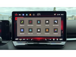 T-ROC 1.5 eTSI 150 DSG R-Line +IQ LIGHT+T.OUVR+PACK BLACK 2026 occasion 81580 Soual