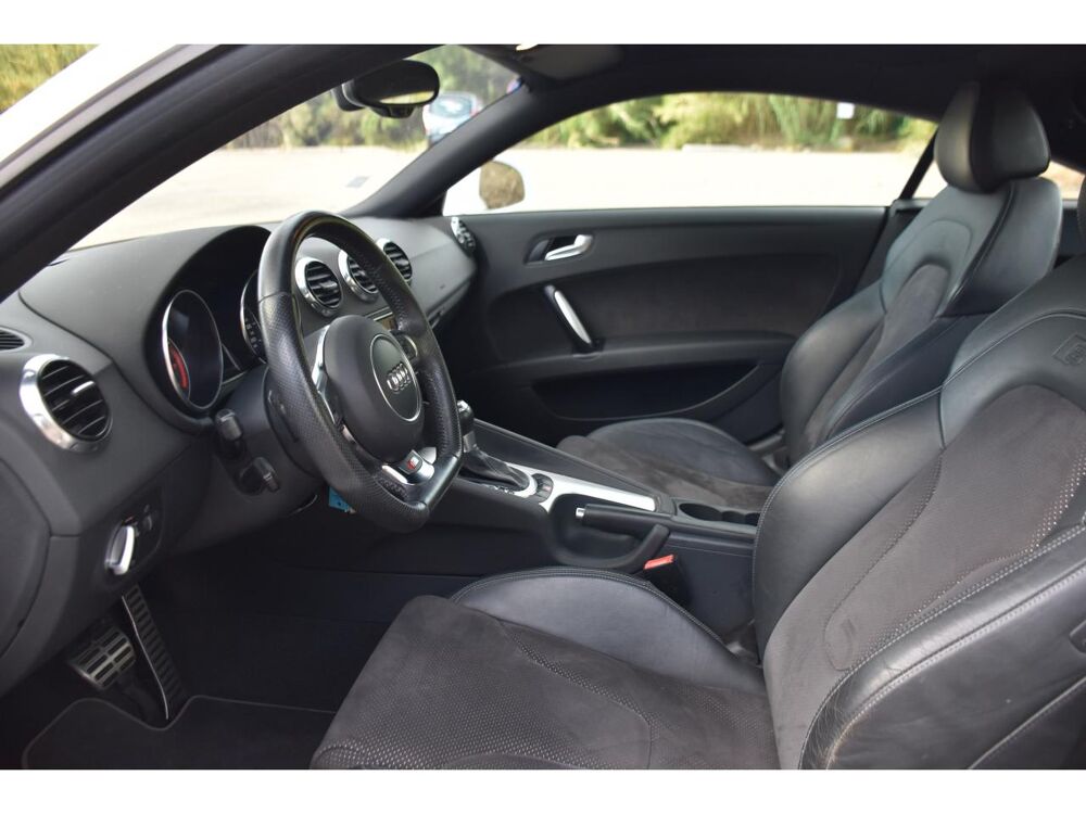 TT Coup&eacute; 2.0 TFSI - 211 - BV S-tronic COUPE 2007 S-Line PHASE 2013 occasion 06250 Mougins