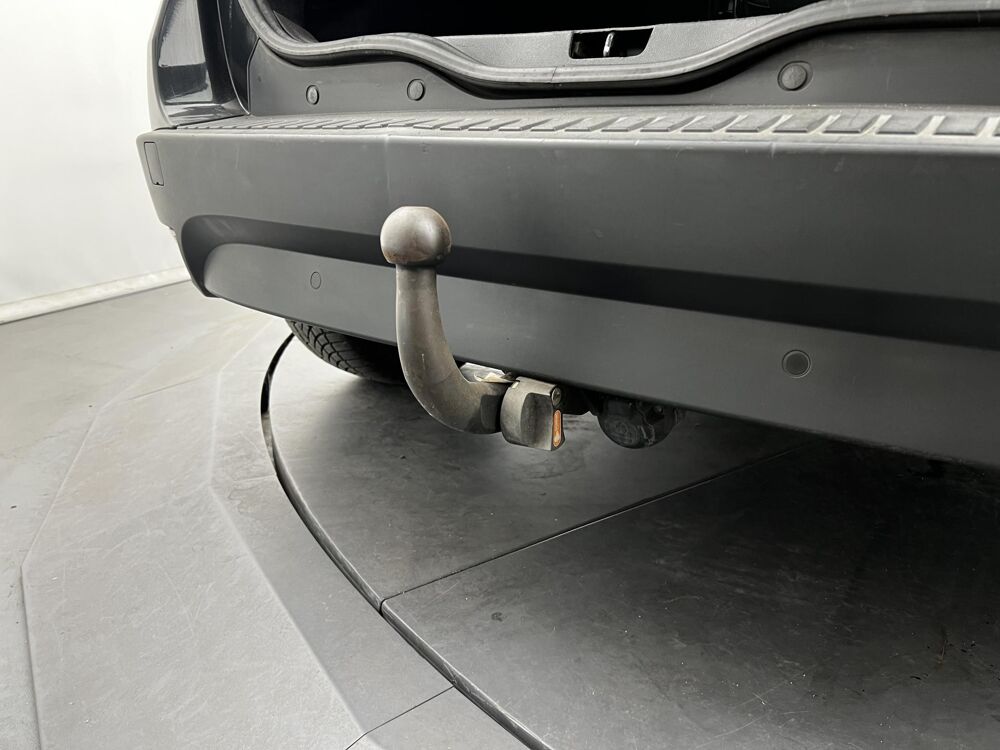 Sc&eacute;nic 1.5 dCi 110 ? Distribution faite - Finition Bose - Garantie 2012 occasion 33130 B&egrave;gles