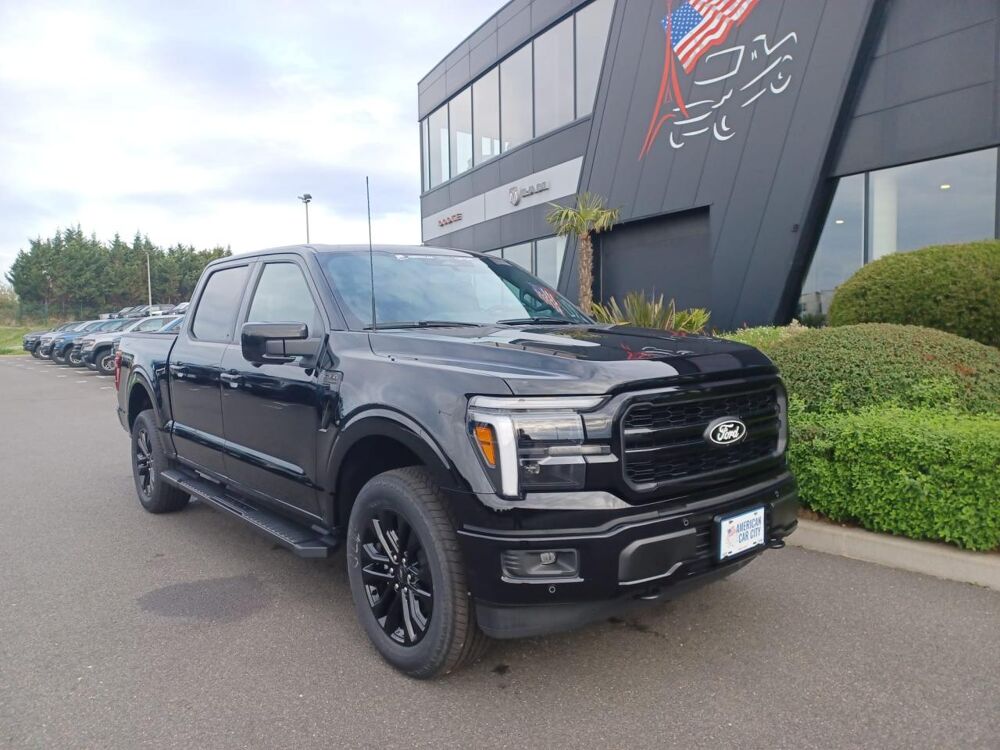 Divers Supercrew LARIAT Black Package V8 5.0L 2025 occasion 91830 Le Coudray-Montceaux