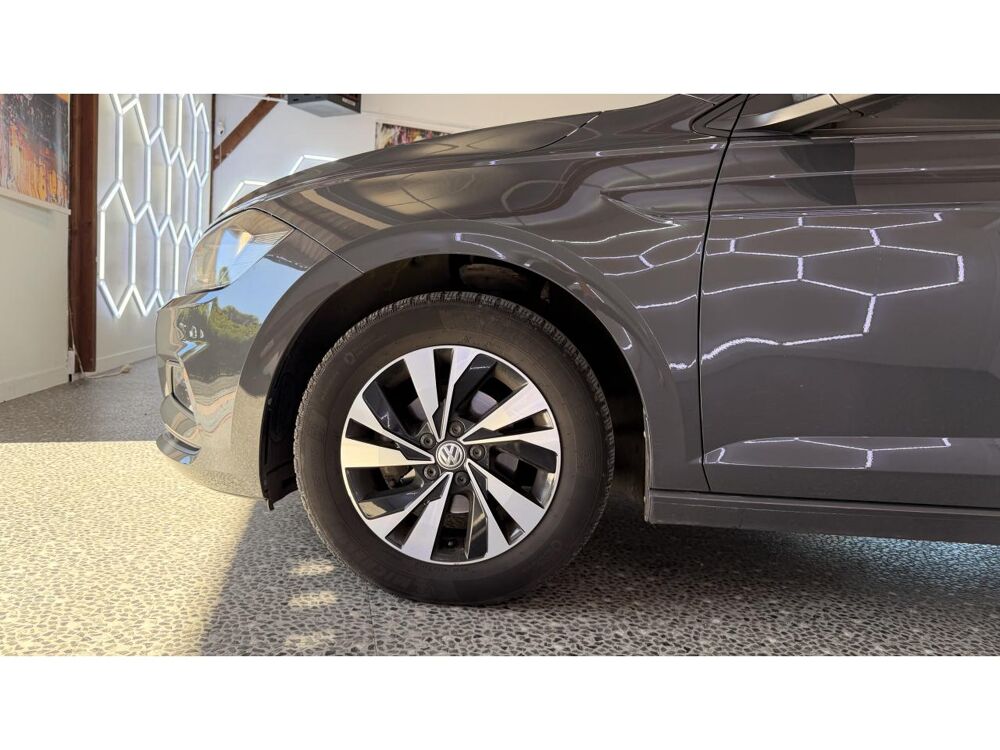 Polo 1.0 TSI 95 CONFORT LINE DSG BVA 2018 occasion 16000 Angoul&ecirc;me